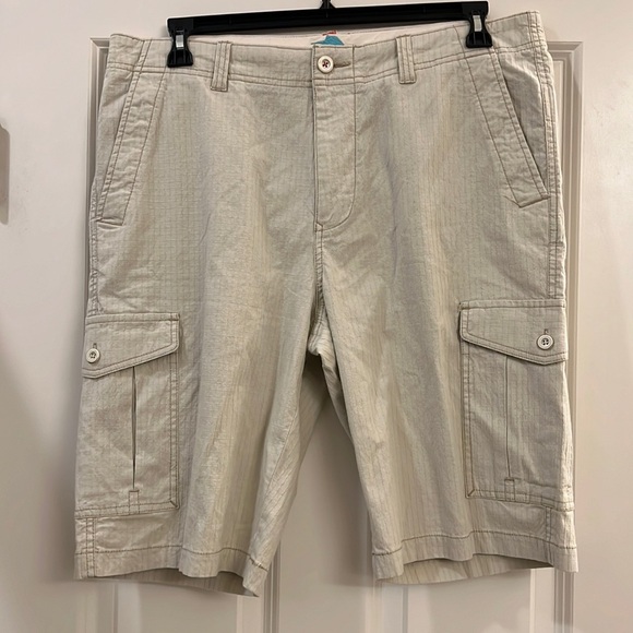 Tommy Bahama men’s cargo shorts - Picture 1 of 6